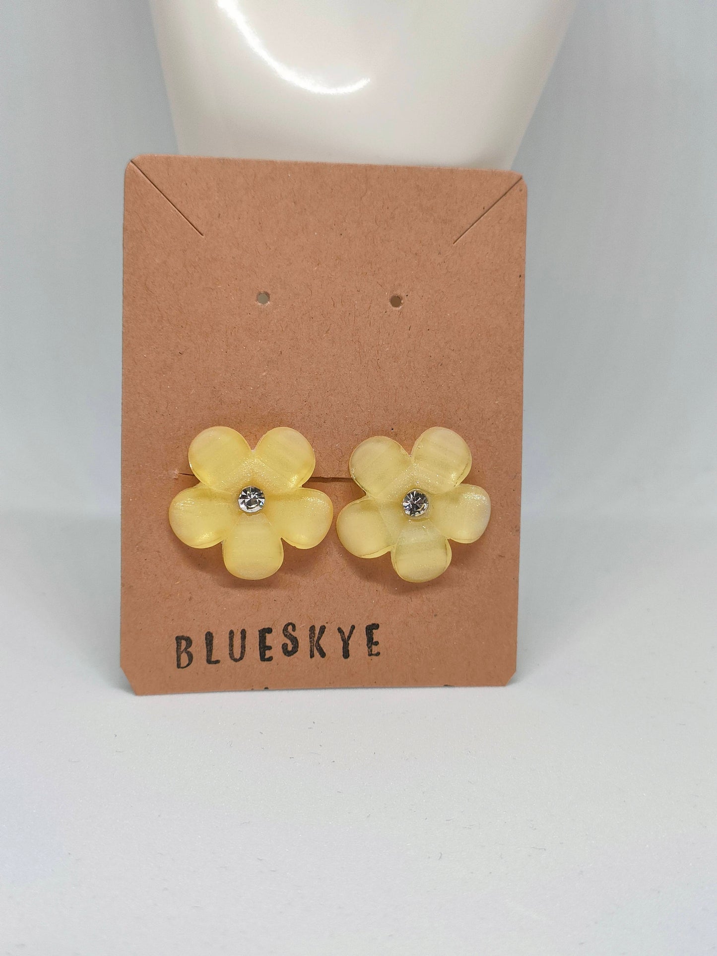 Yellow Flower - Clip On